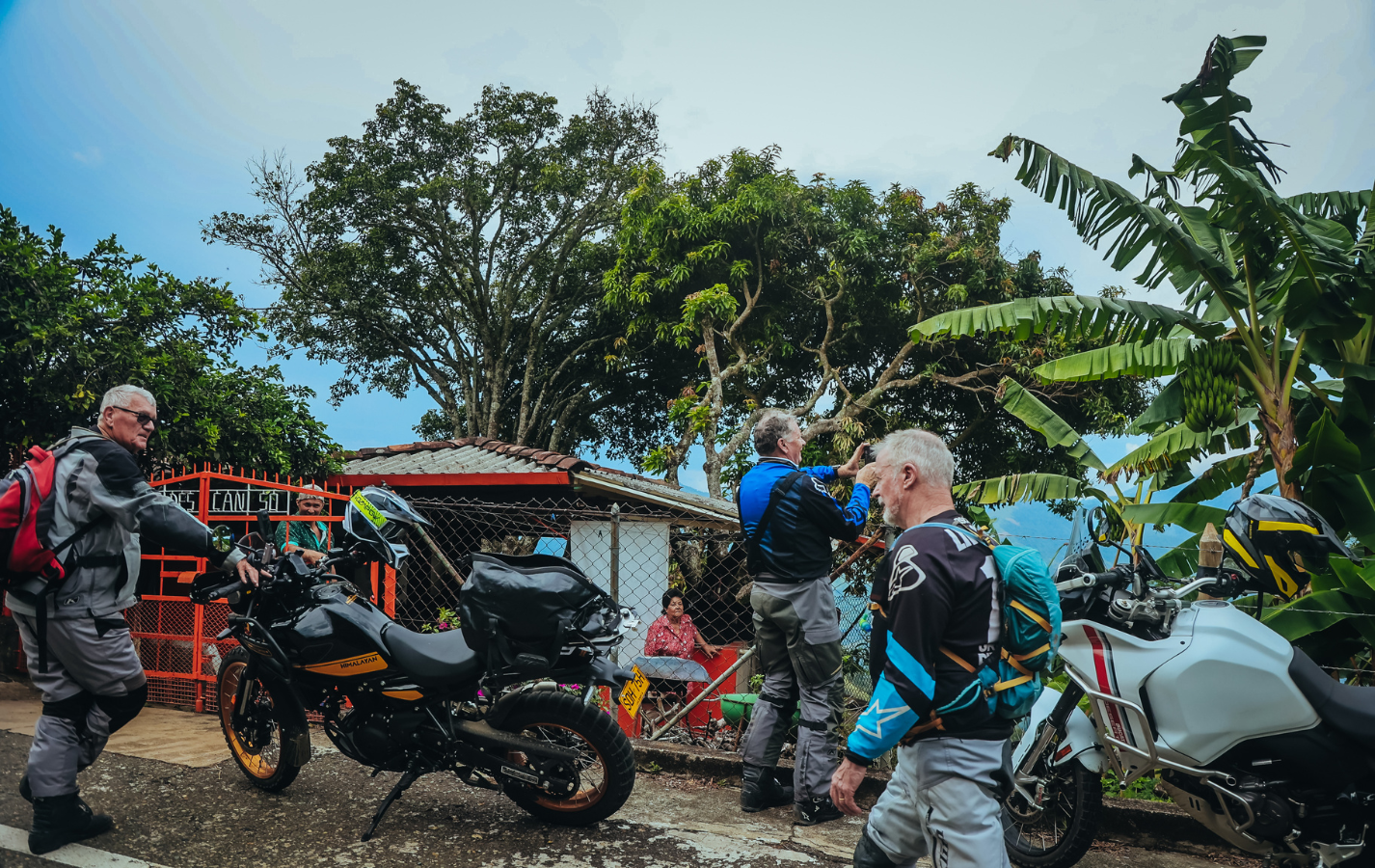 Motorcycle Tour Colombia Royal Enfield, Ducati